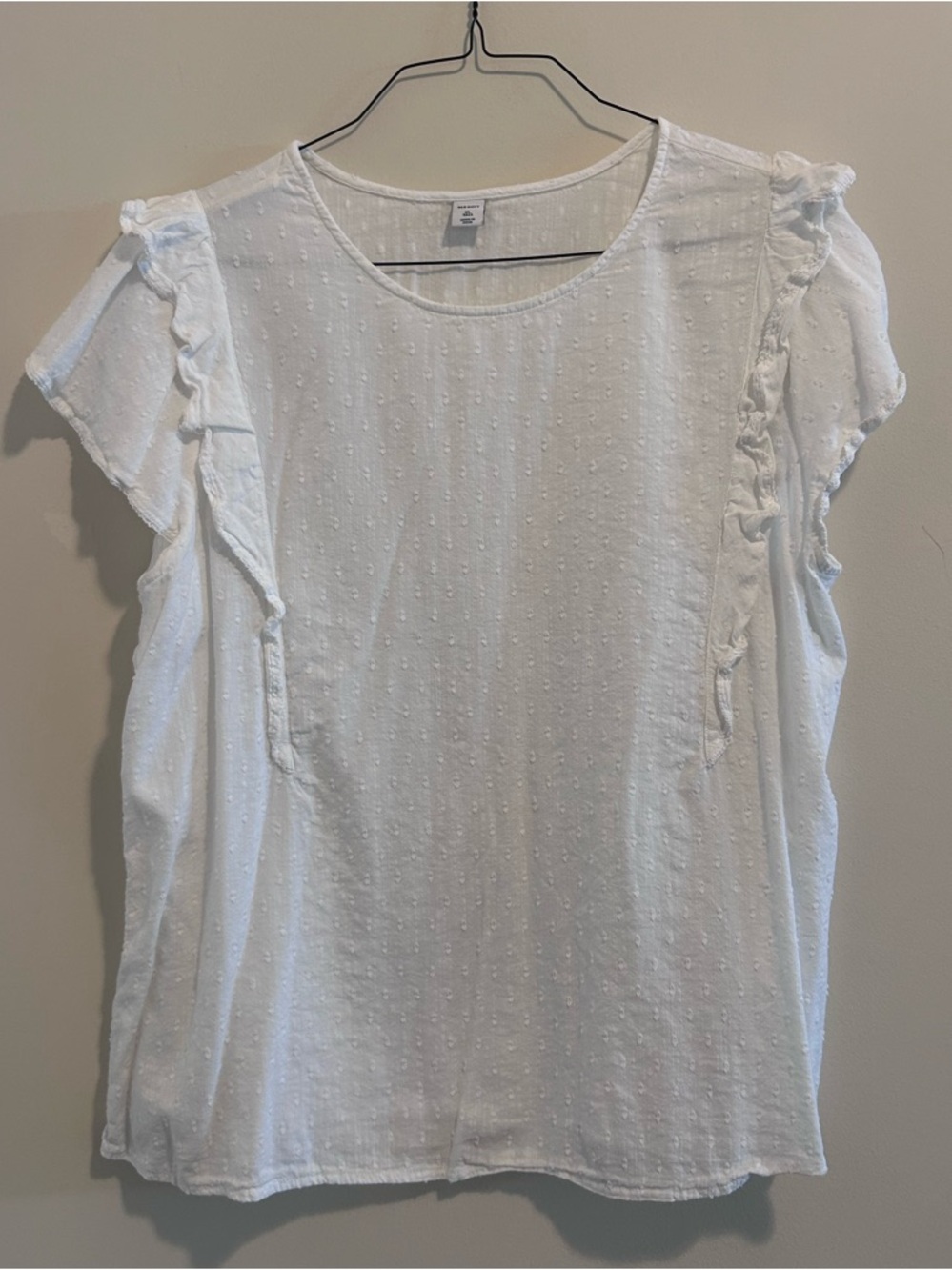 Old Navy White‎ Swiss Dot Ruffle Sleeve Blouse